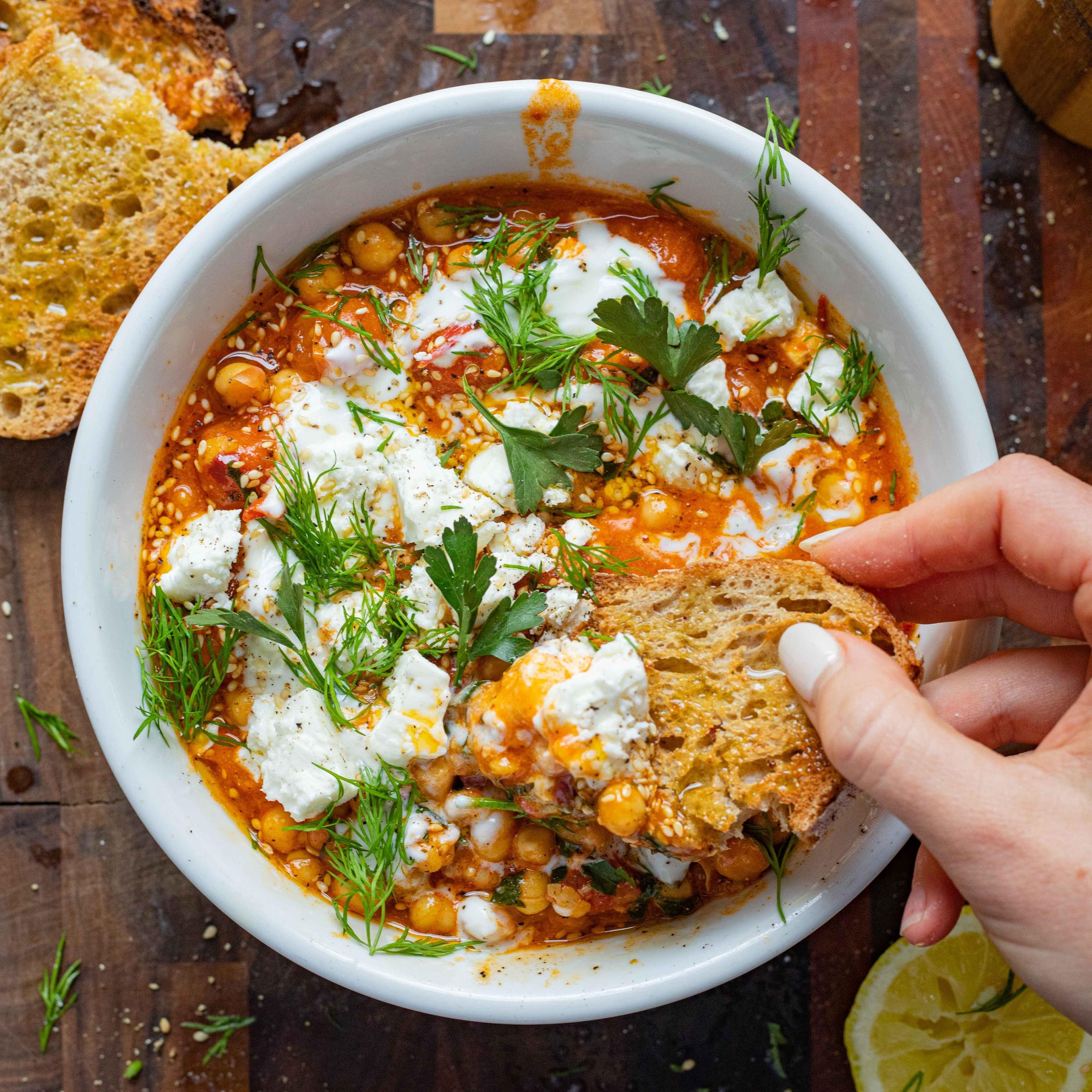 Spicy Chickpeas With Tomatoes Feta