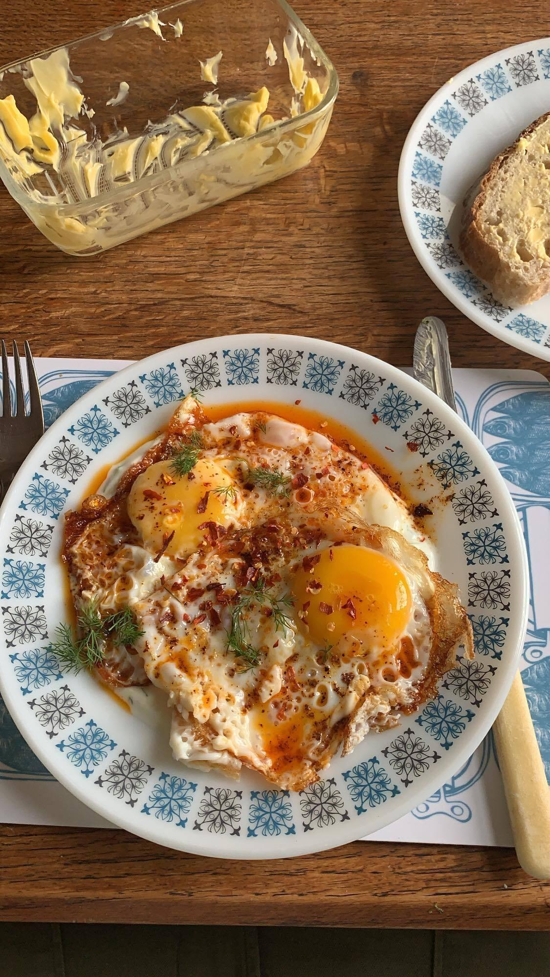 Turkish eggs