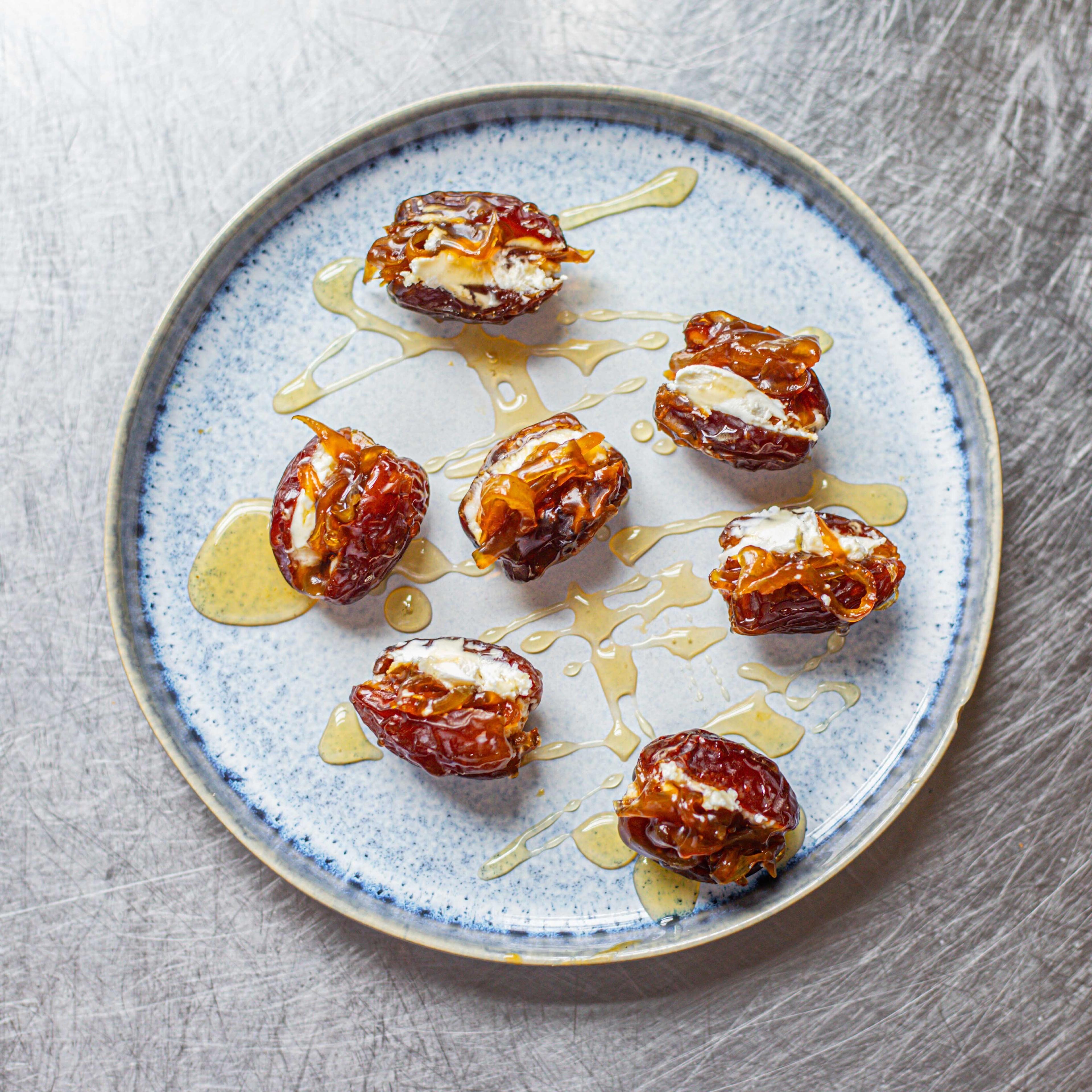 Dates With Caramelised Onion Honey Mascarpone