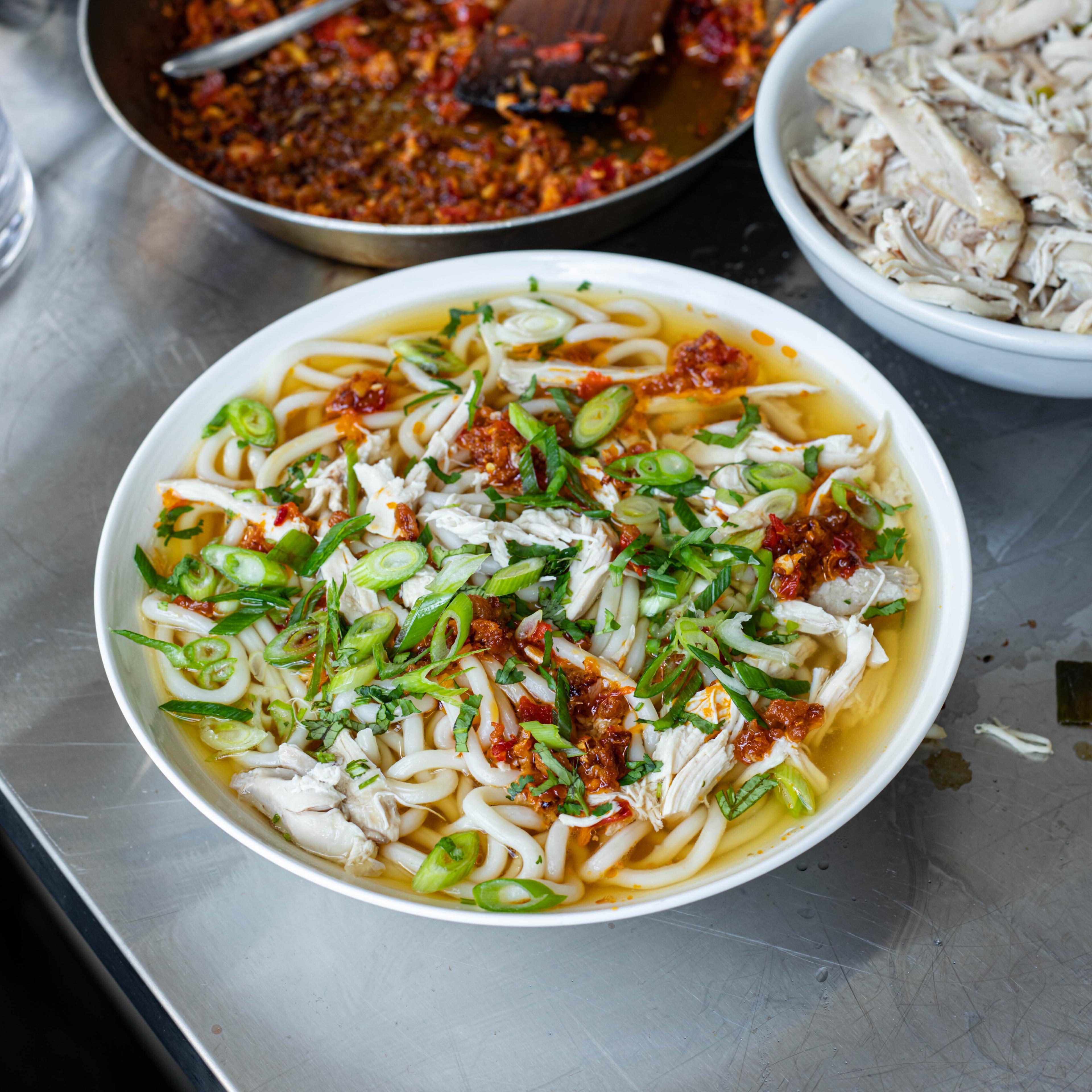 Ginger and Spring Onion Chicken Broth