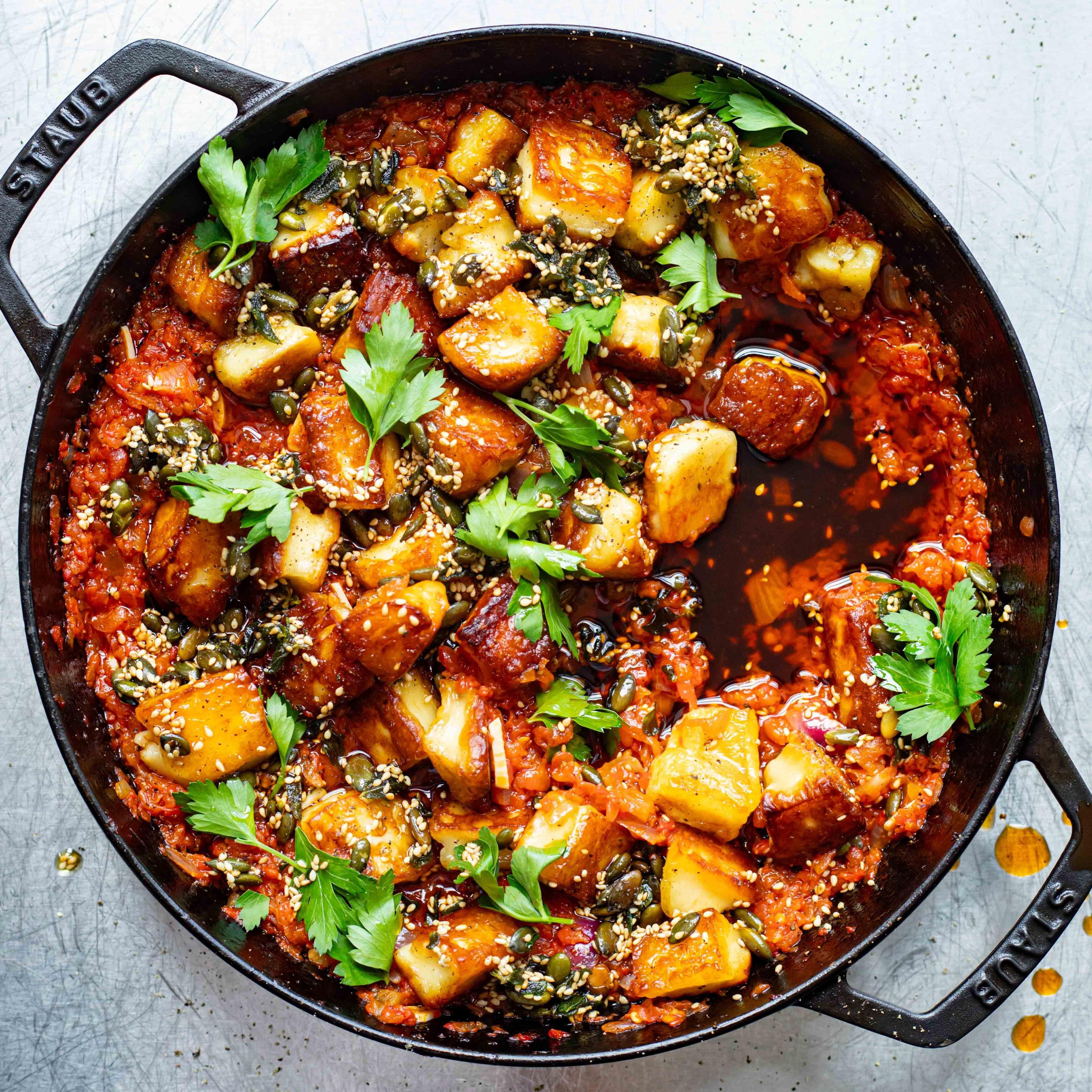 Halloumi Con Tomate With Seedy Drizzle