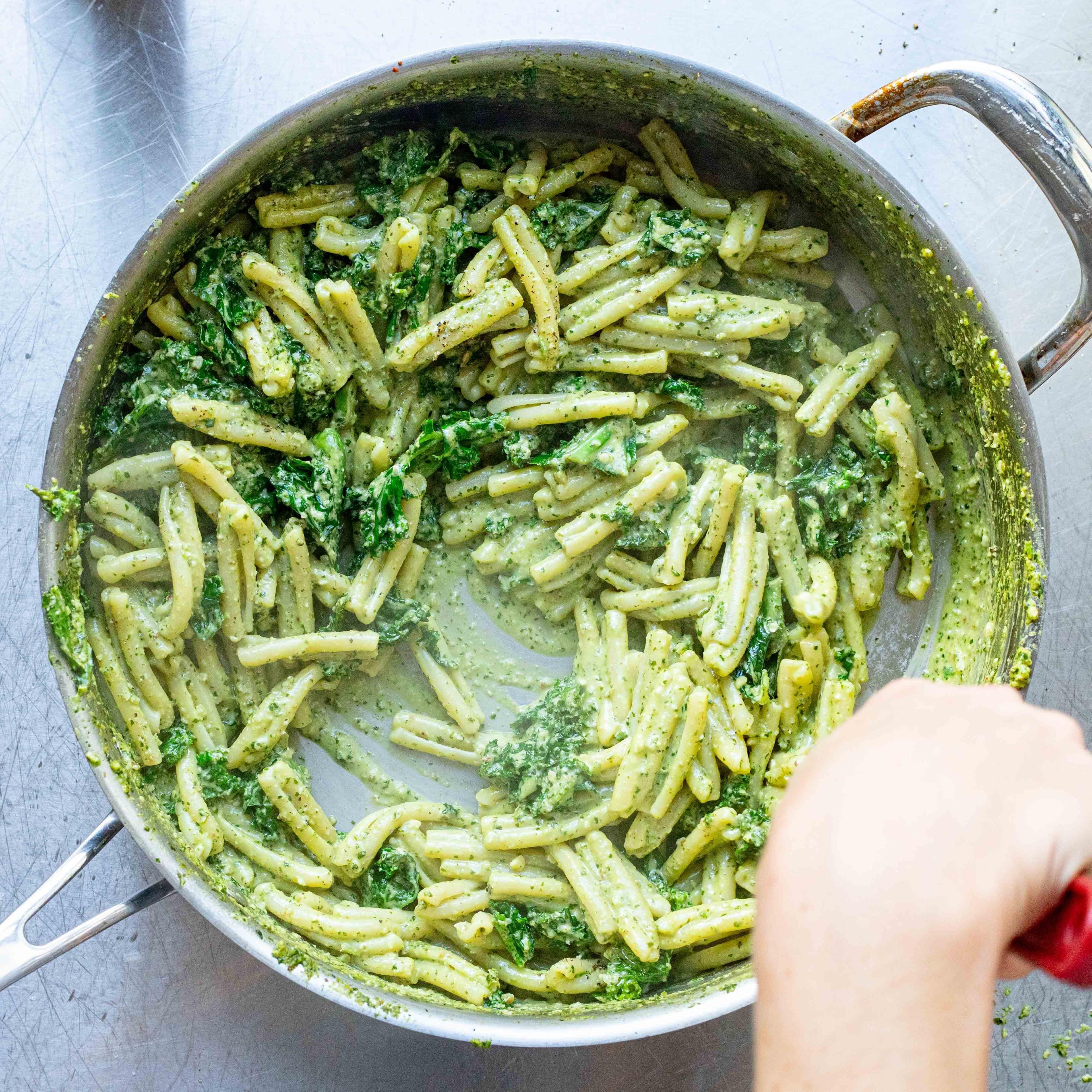 Green Chilli Walnut Pesto Pasta