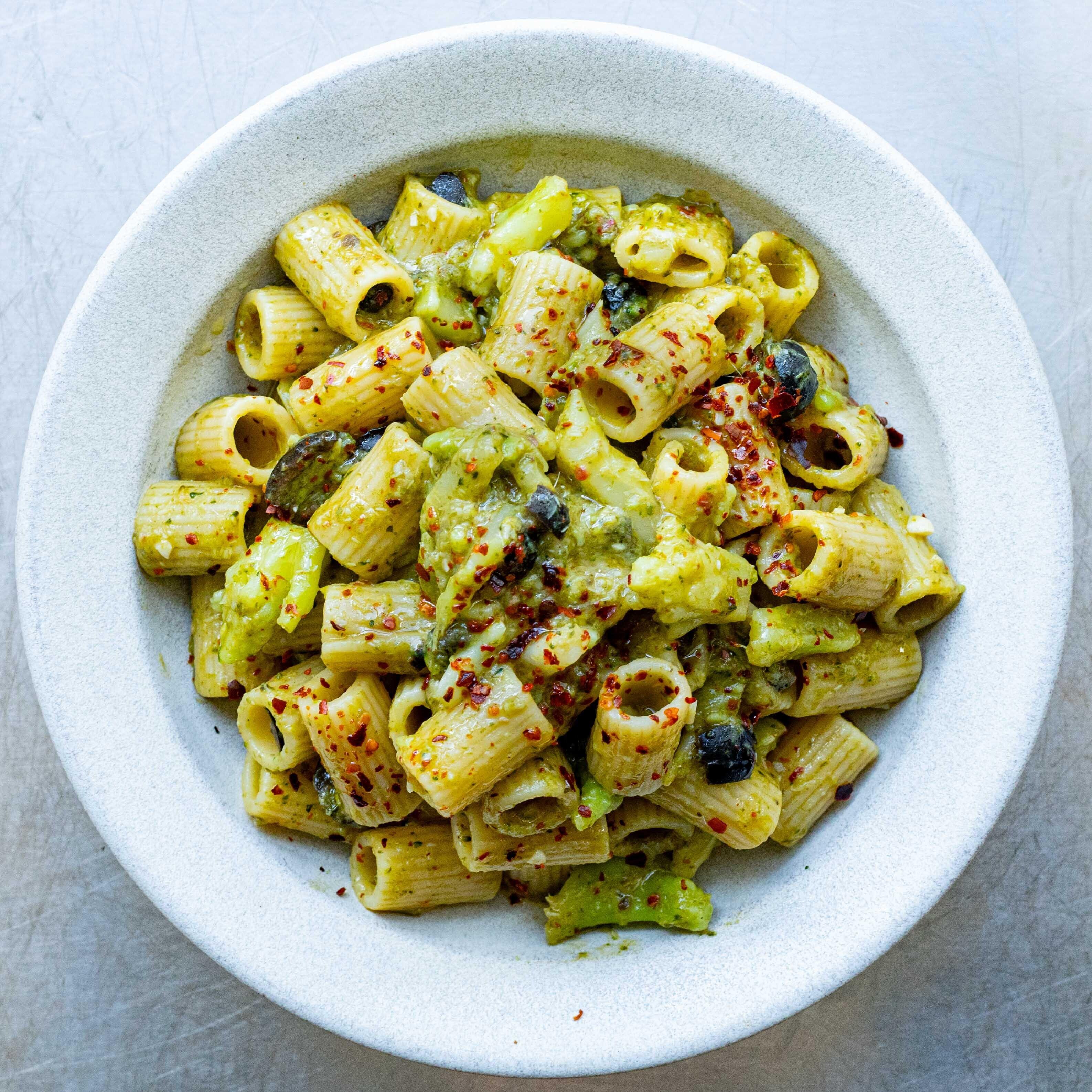 Healthy Rigatoni with Broccoli