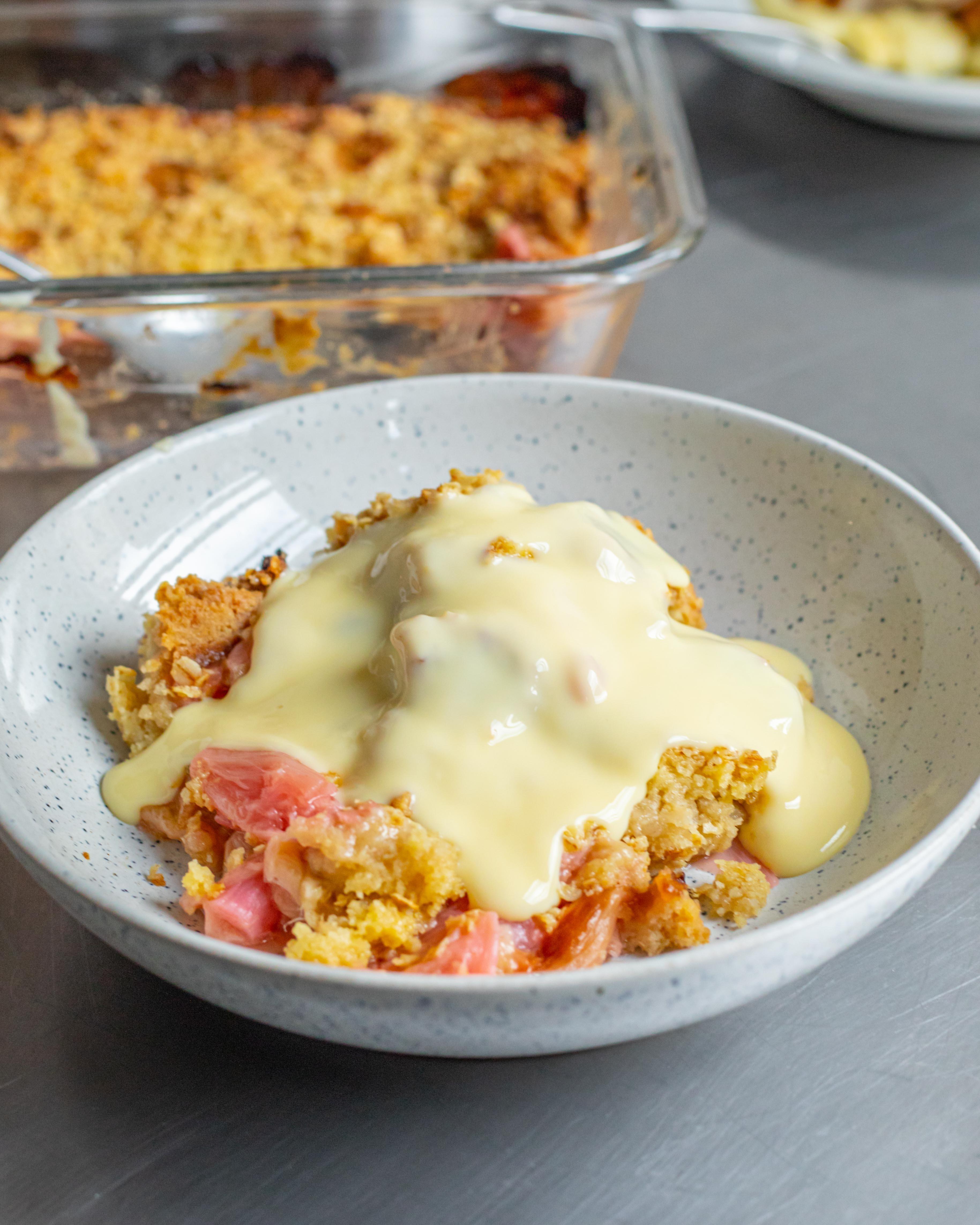 Rhubarb Crumble Ginger Custard