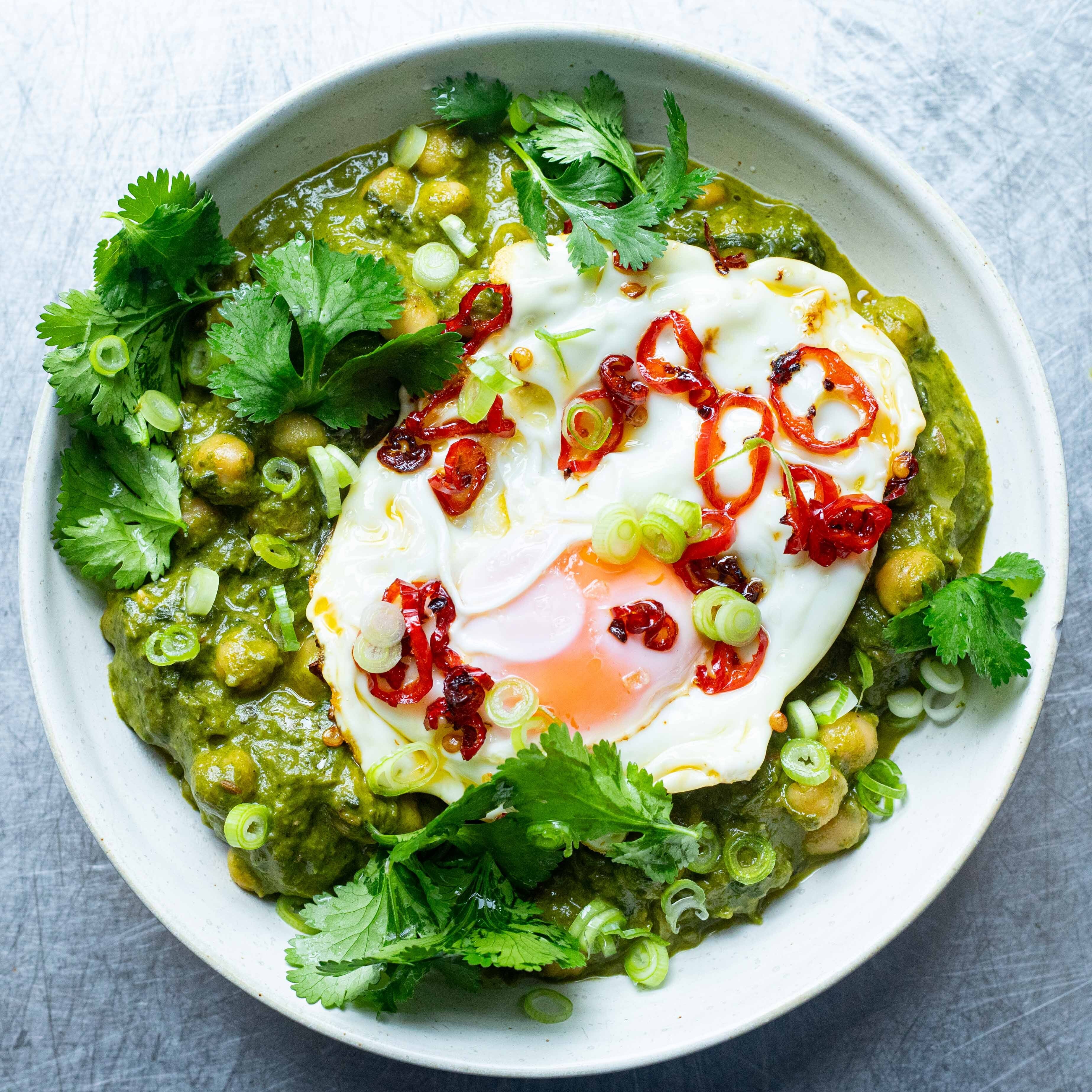 Creamy Green Chickpeas and Chilli Fried Eggs