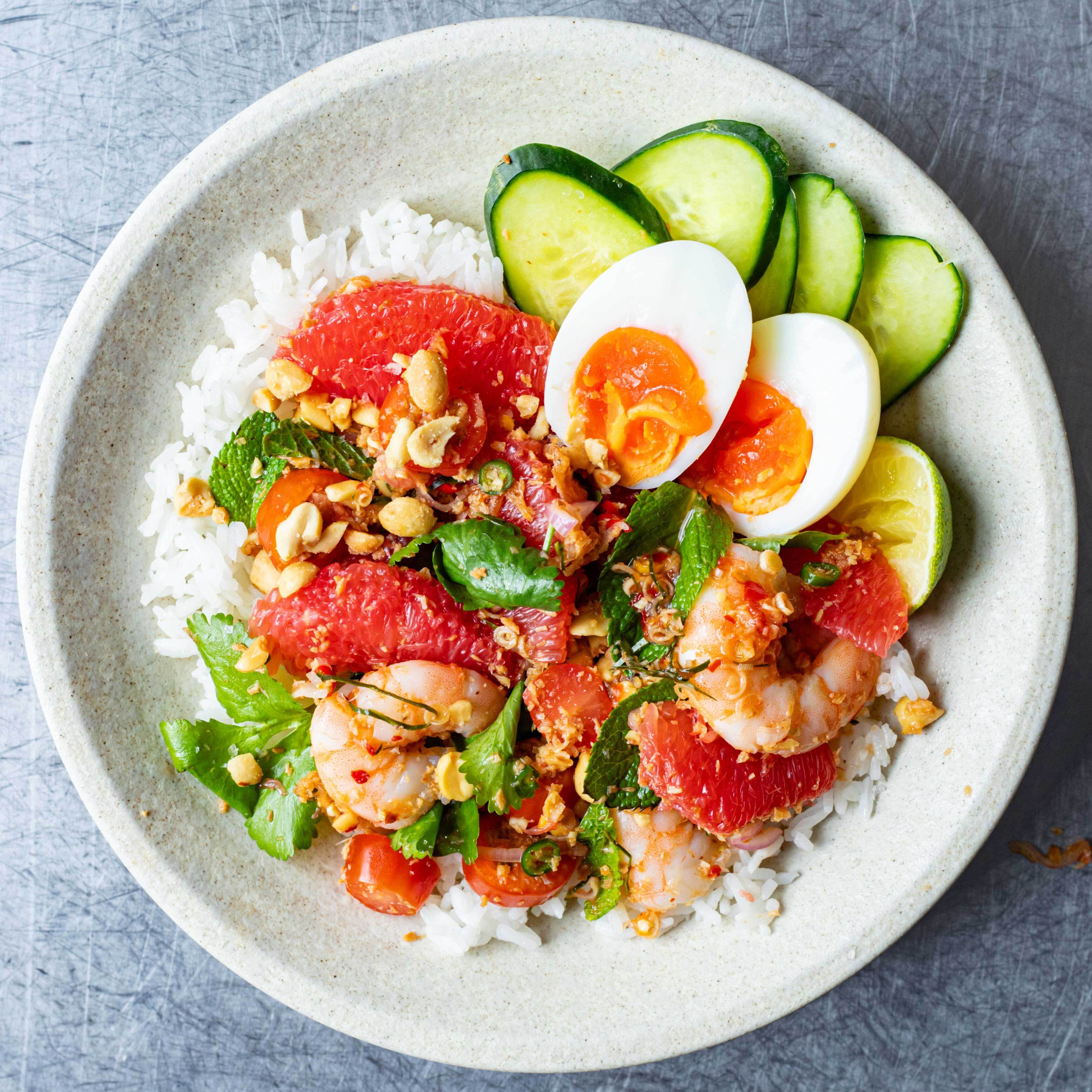 Thai Grapefruit Prawn Salad