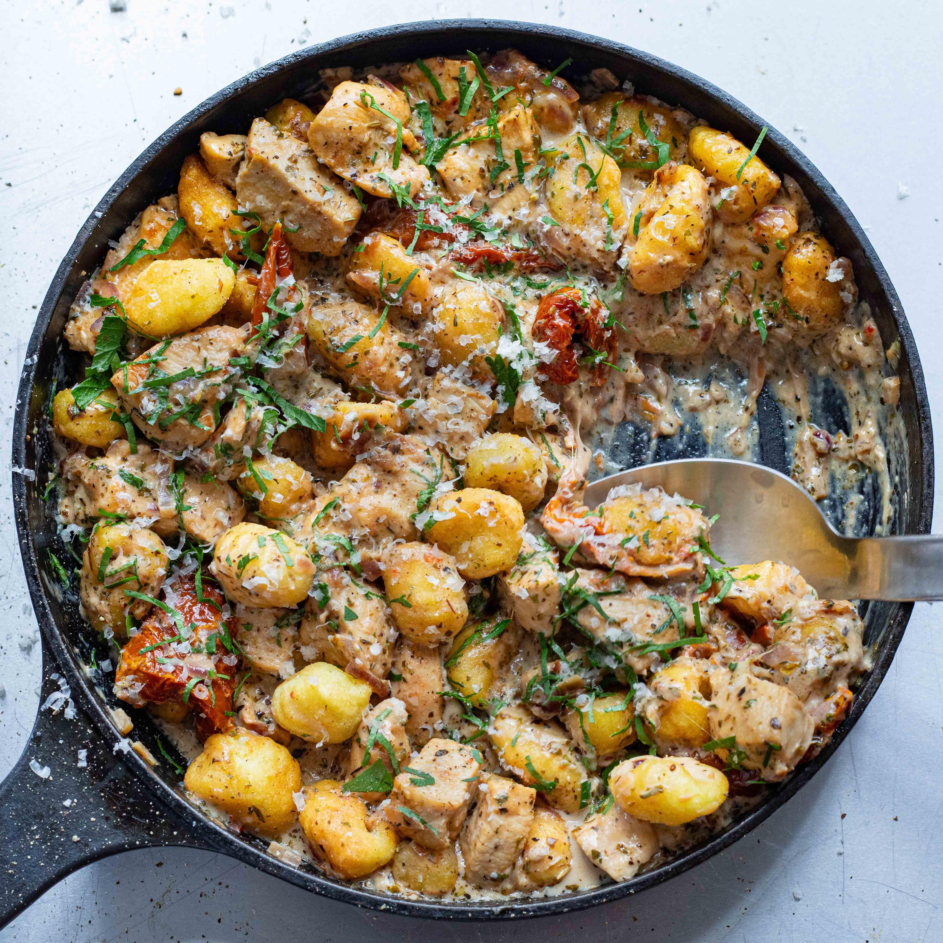 Creamy Garlic & Herby Chicken Gnocchi