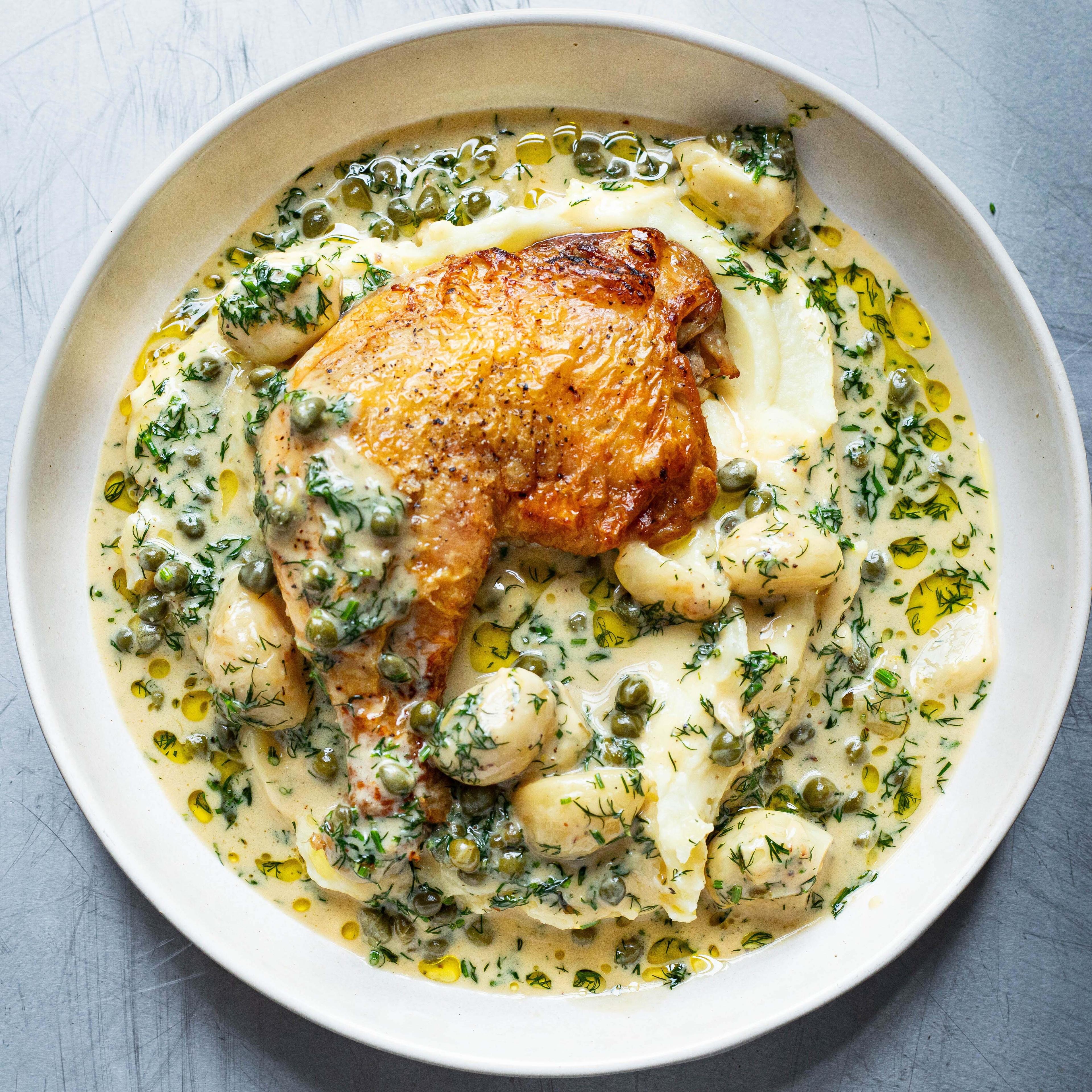 Slow Cooked Creamy Garlic Chicken Legs