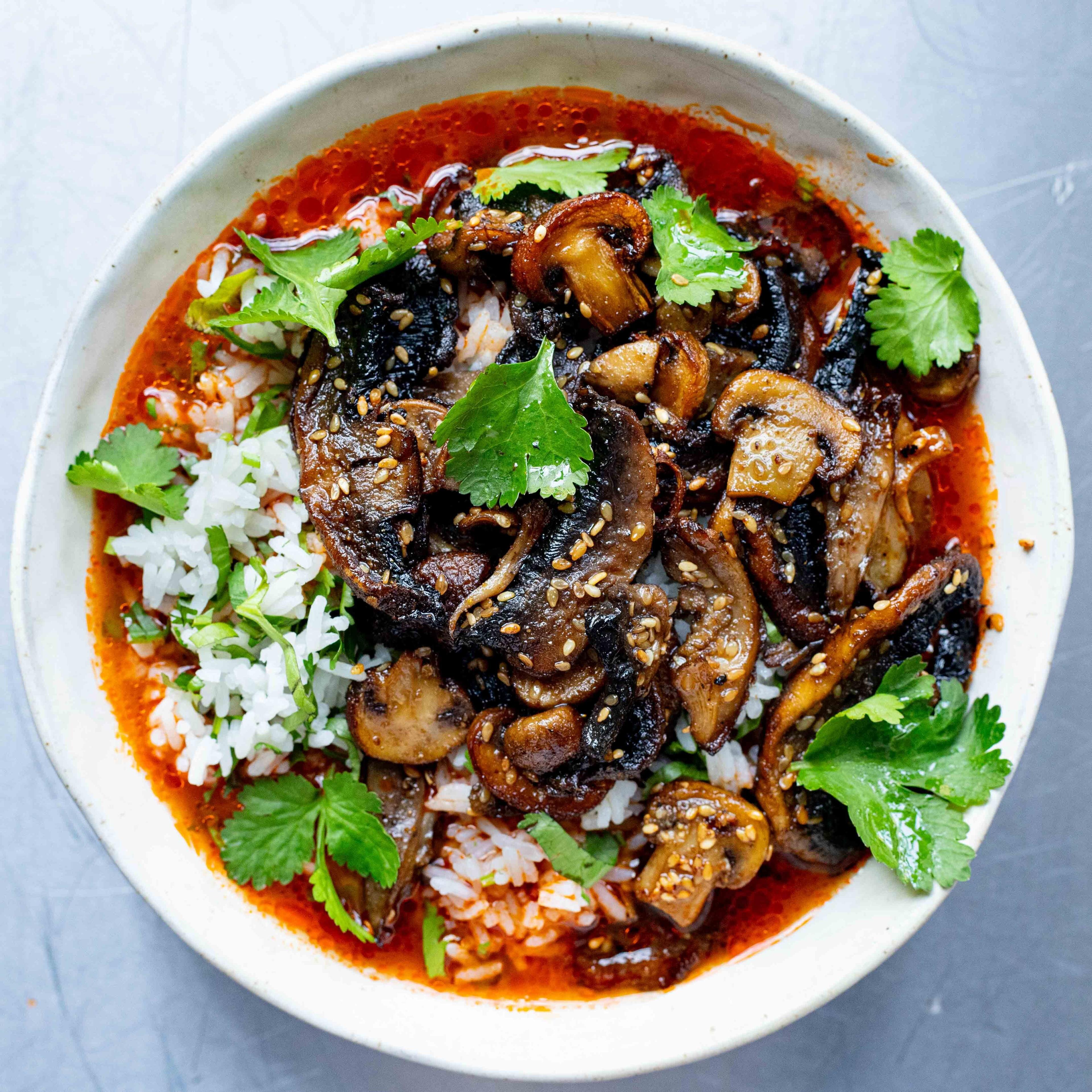 Smoky Spicy Broth with Mushrooms Rice