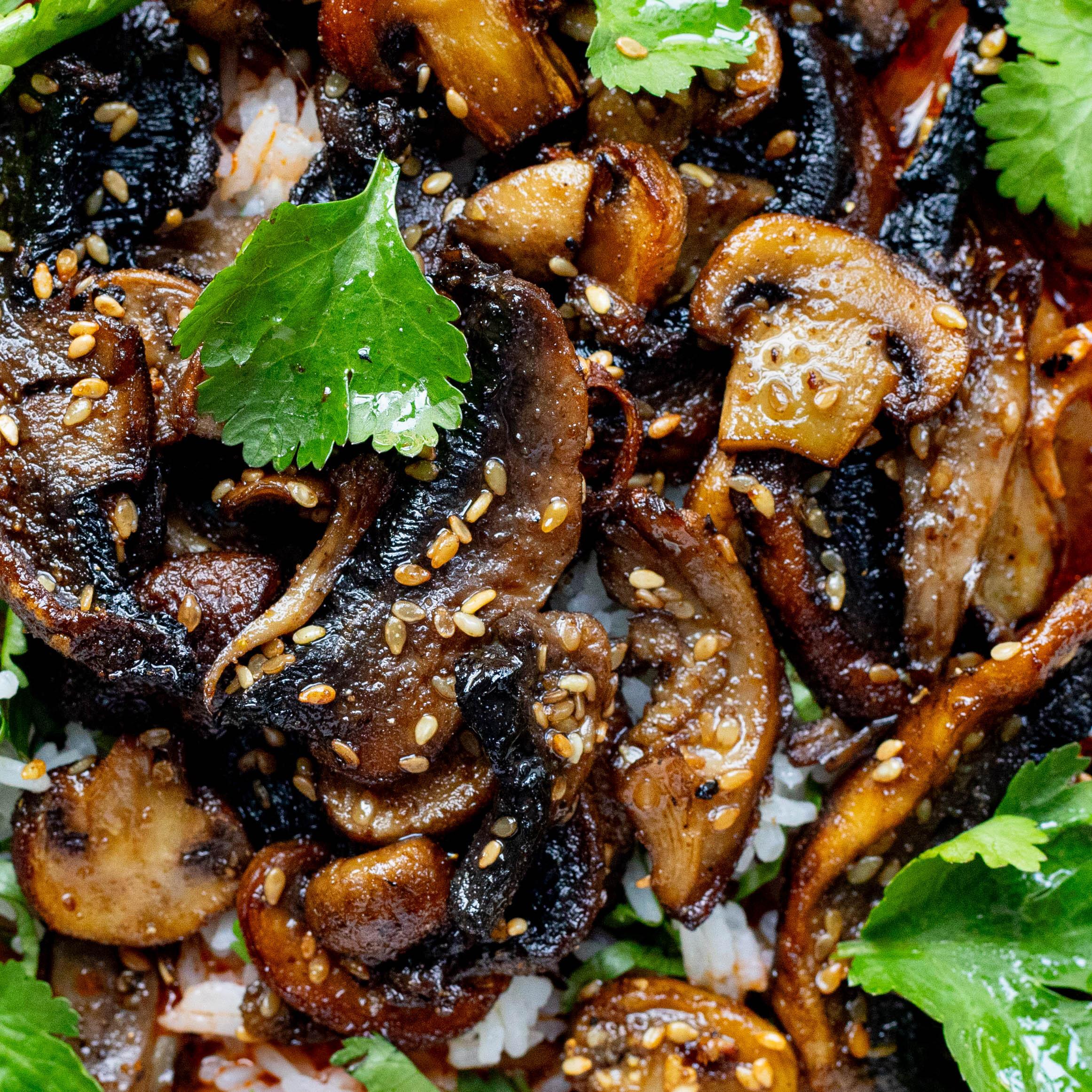 Smoky spicy mushrooms