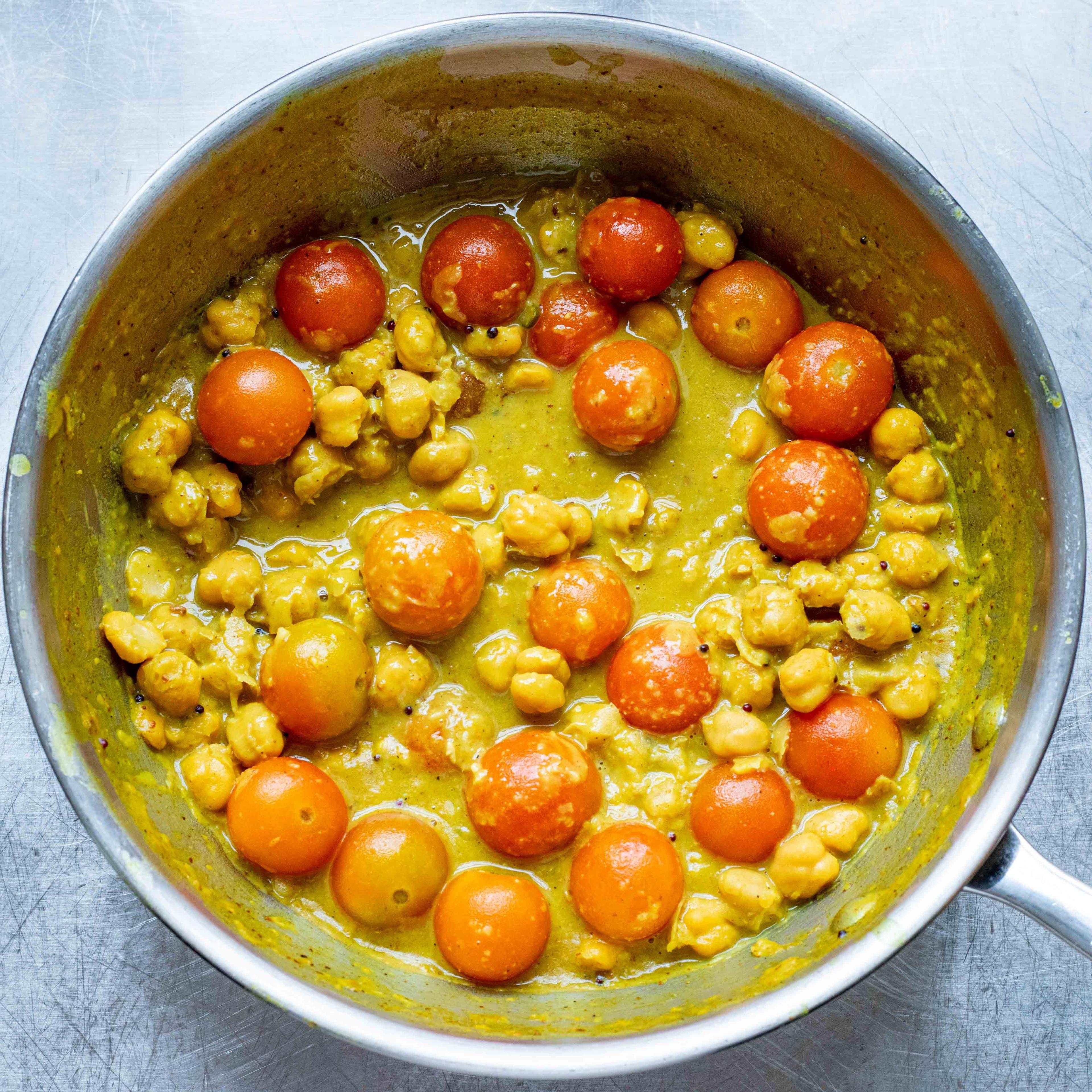 Batch Quick Fresh Tomato Curry